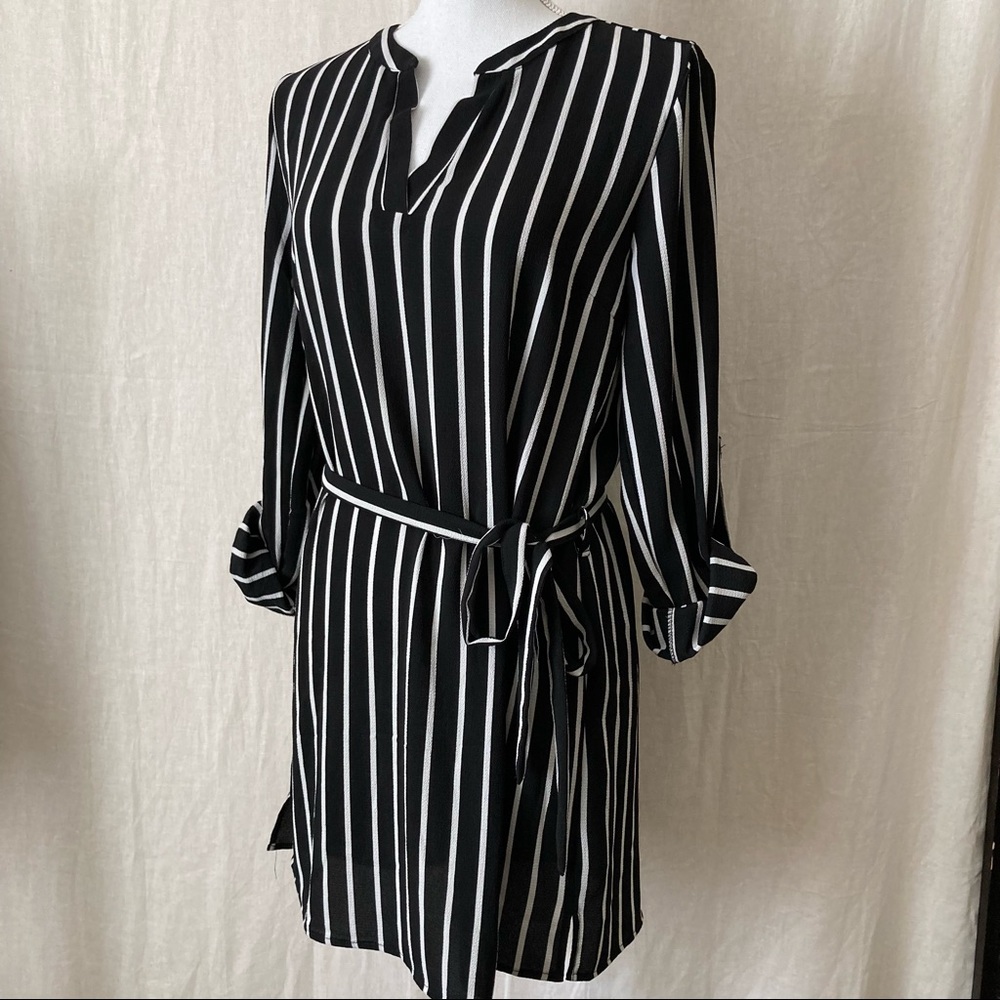 FOREVER 21 | Black Striped Button Down Tunic/ Shirt Dress